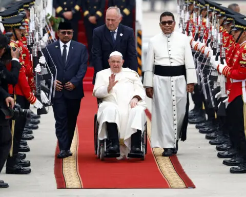 Pope Francis arrives in Indonesia to begin ambitious Asia-Pacific tour