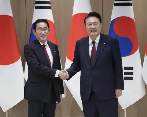 Outgoing Japanese leader Kishida will visit South Korea for a summit on improving ties