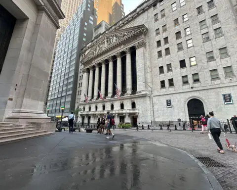 Dow falls by more than 600 points as September turns ugly