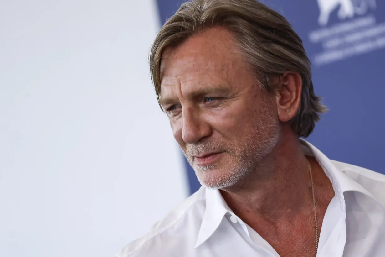 Luca Guadagnino and Daniel Craig present ‘Queer’ to Venice Film Festival