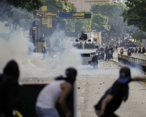 Human rights group implicates Venezuelan security forces in killings during post-election protests