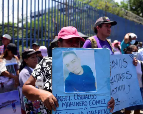 Human rights commission calls on El Salvador to end state of emergency