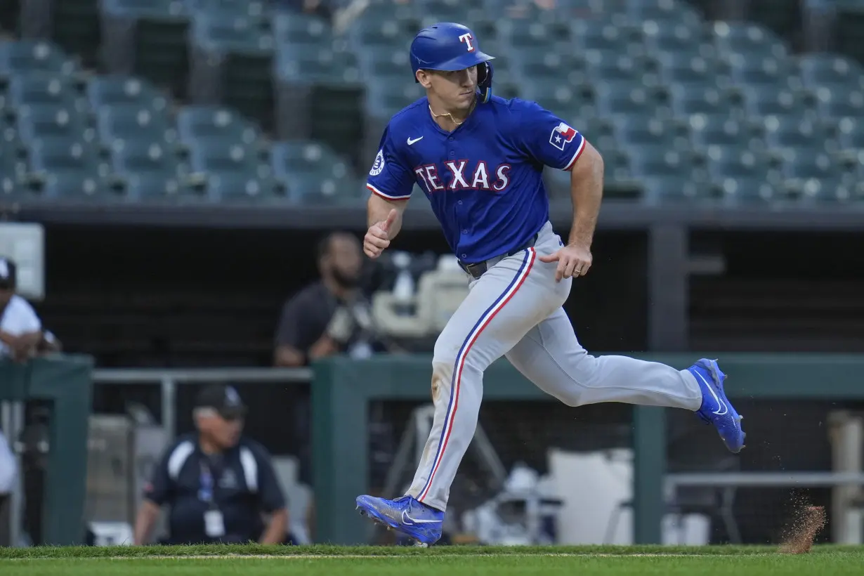 Rangers put SS Corey Seager on IL with hip issue that could end his season