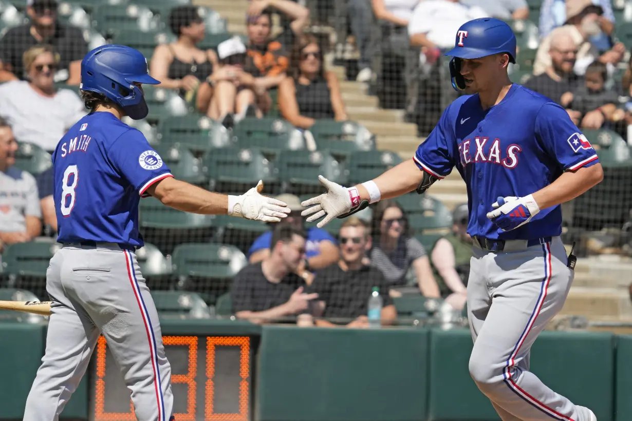 Rangers put SS Corey Seager on IL with hip issue that could end his season