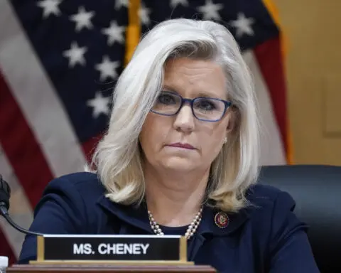 Republican Liz Cheney endorses Kamala Harris