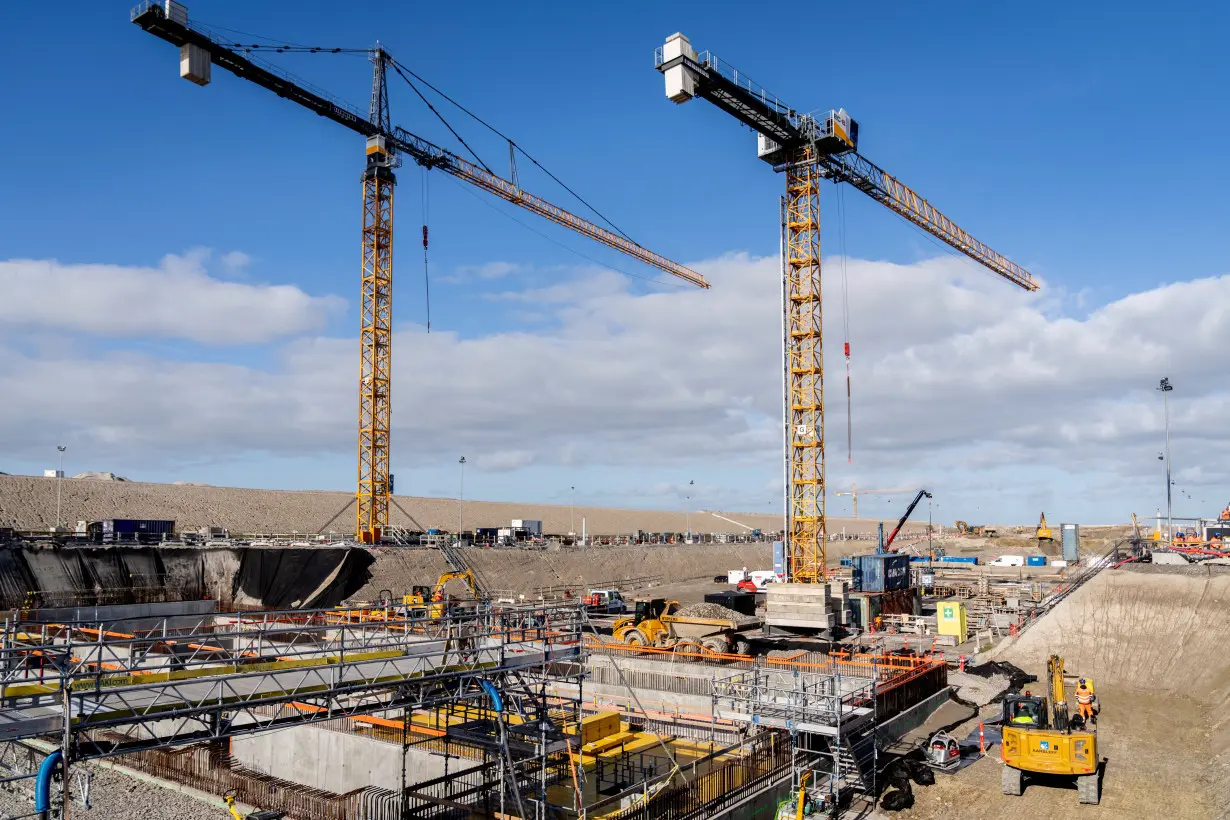 Construction of the Fehmarn Belt tunnel in Roedbyhavn