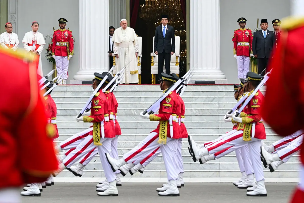 On visit to Southeast Asia’s largest mosque, Pope says battling climate change and religious extremism a common cause