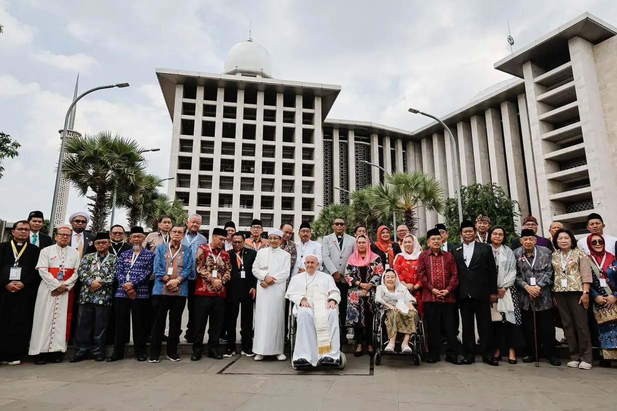 On visit to Southeast Asia’s largest mosque, Pope says battling climate change and religious extremism a common cause