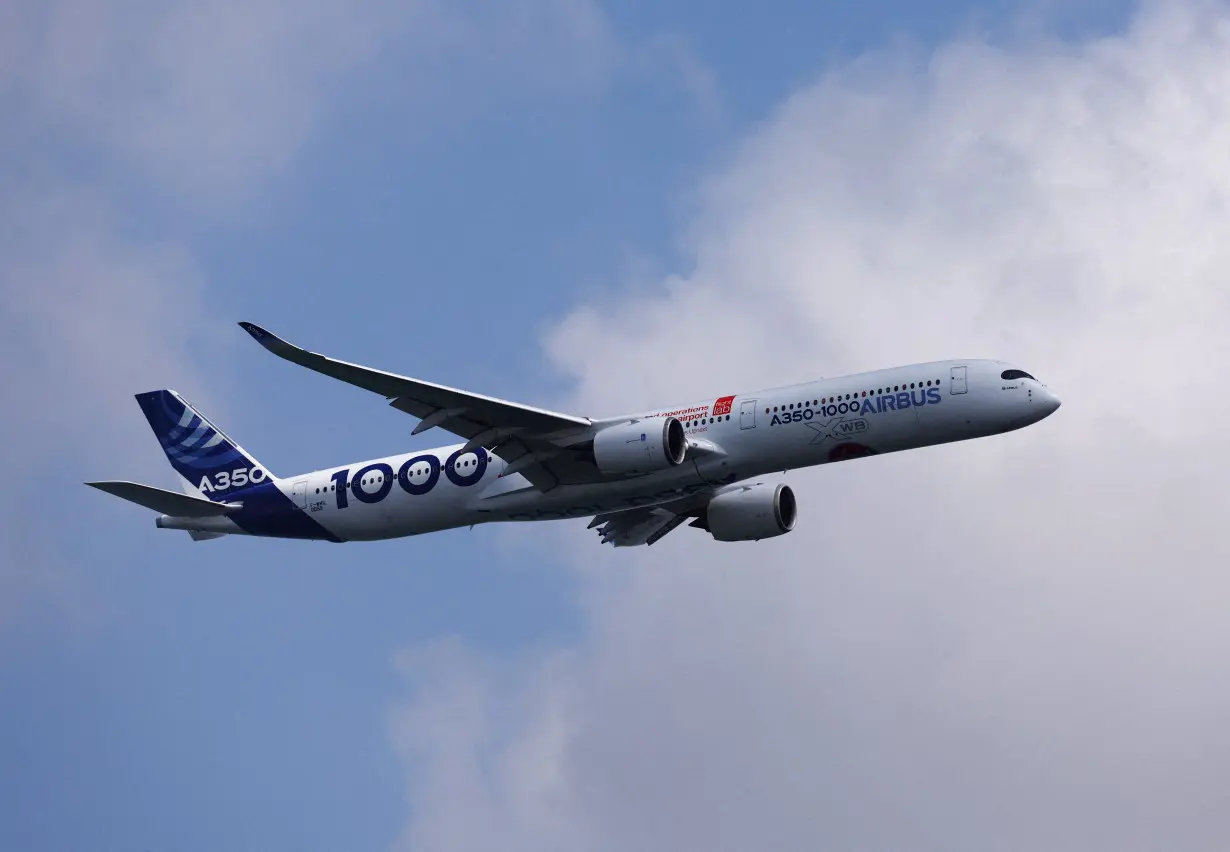 FILE PHOTO: Airbus A350-1000 during aerial display in Singapore