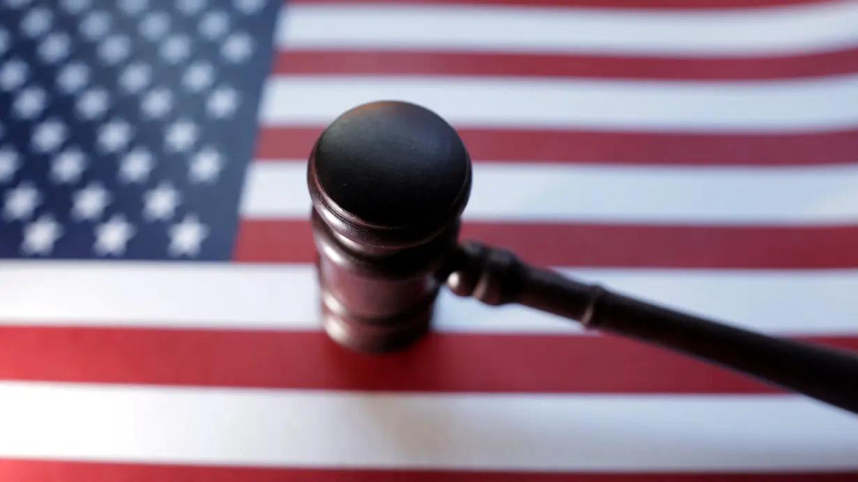 Illustration shows U.S. flag and Judge gavel