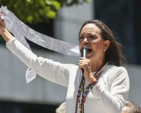 Venezuela's Machado calls on the international community to step up the pressure on Maduro