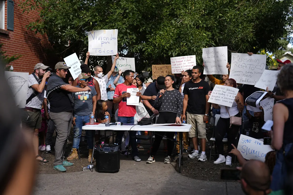 Police deny Venezuela gang has taken over rundown apartment complex in Denver suburb