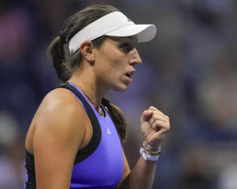 US Open: Jessica Pegula reaches her first Grand Slam final at age 30 and will play Aryna Sabalenka