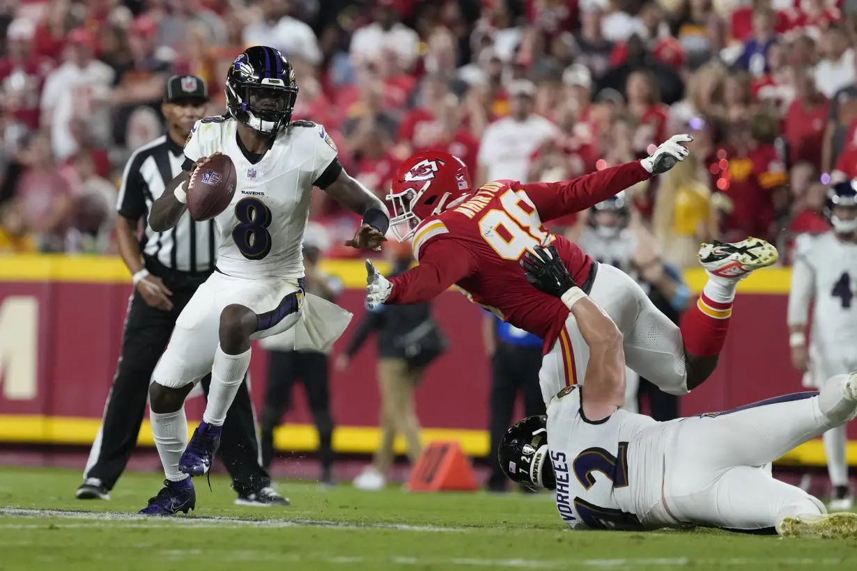 Lamar Jackson desperately rallies Ravens, falls 27-20 to Chiefs for 5th loss in 6 meetings