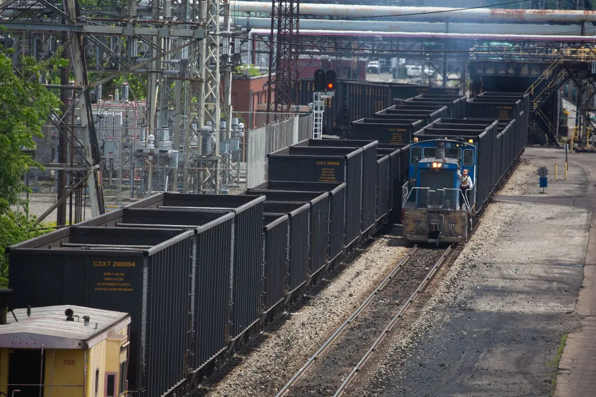 Cleveland Cliffs offers to buy unionized mills US Steel is threatening to close