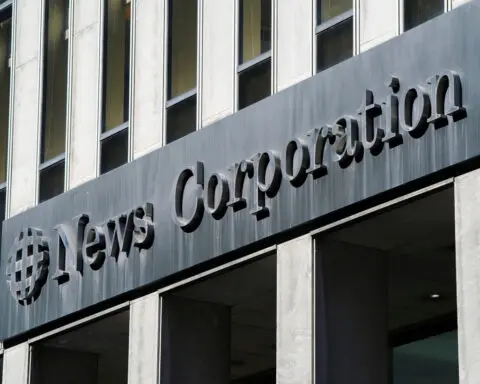 Starboard files proposal at News Corp, seeks to break Murdoch's grip