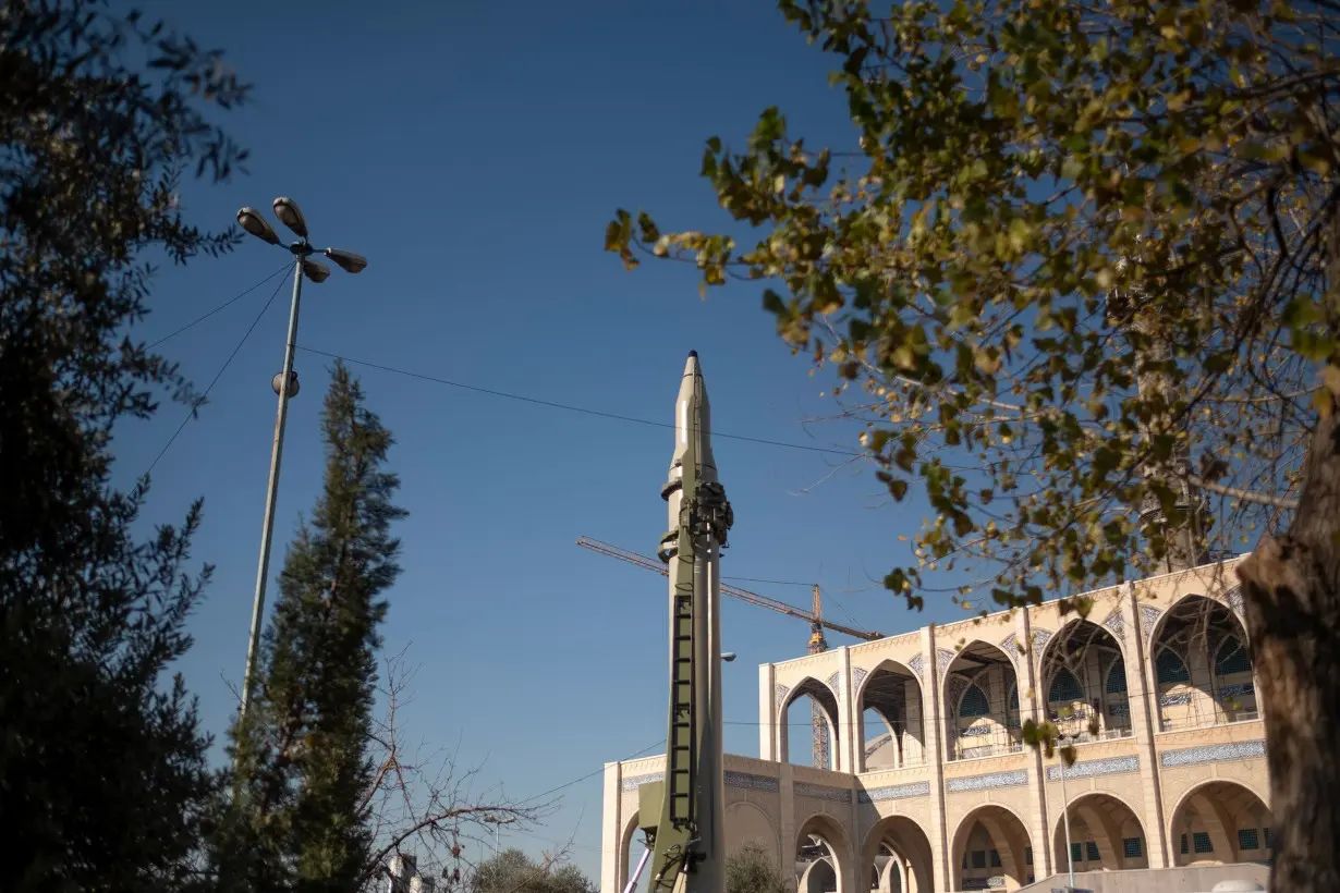 Iran transfers ballistic missiles to Russia, sources say