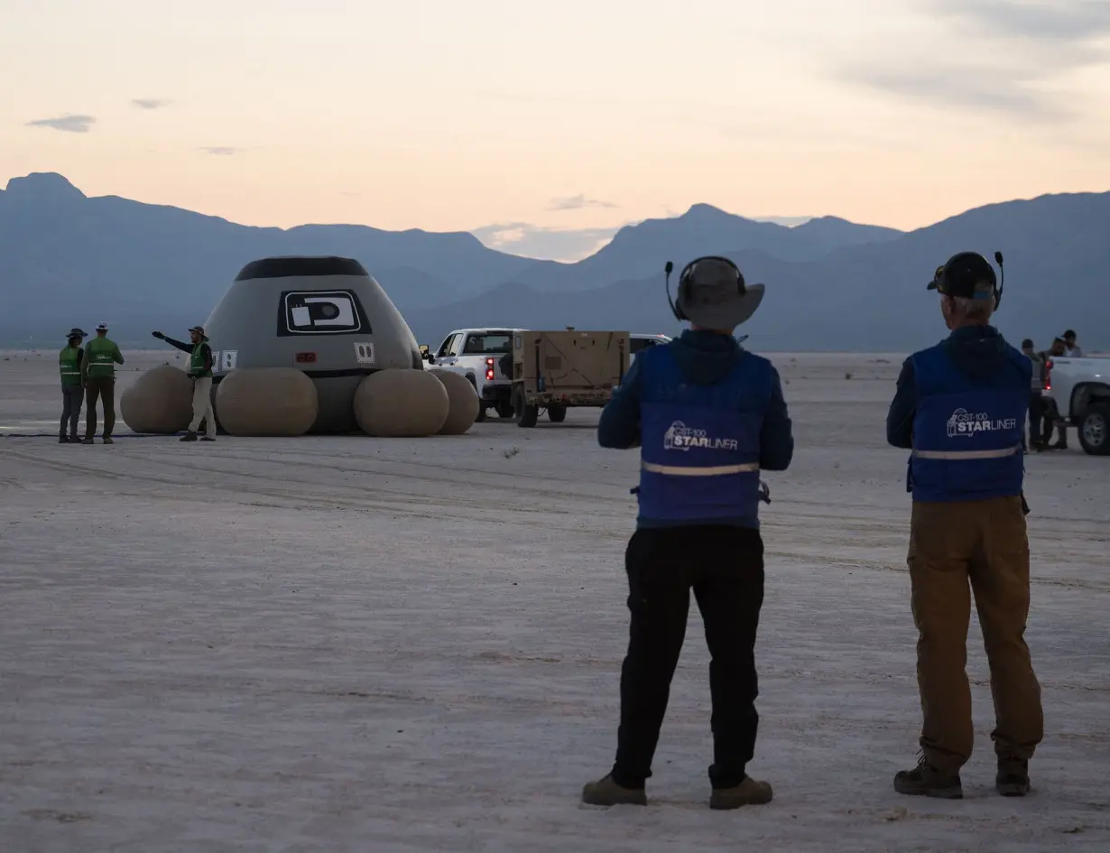 See the moment Starliner undocked from the ISS