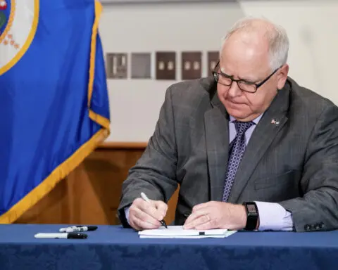 Takeaways from Minnesota Gov. Tim Walz's response to violence after George Floyd's murder