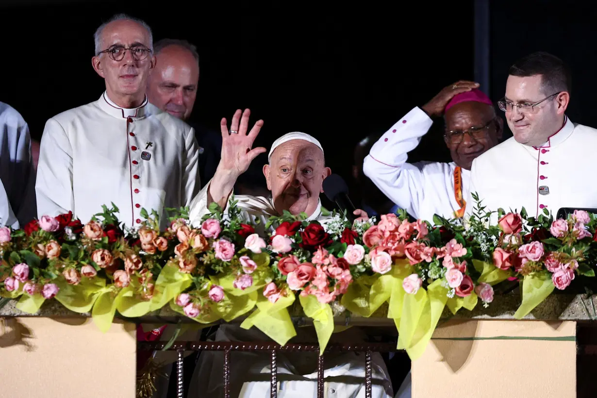 Pope Francis visits Papua New Guinea