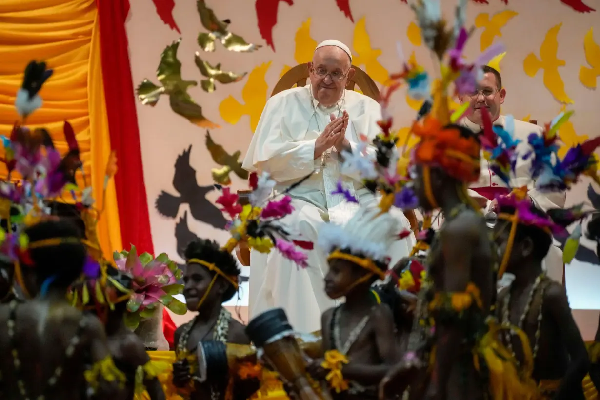 Pope Francis concludes first day in Papua New Guinea with focus on serving marginalized communities