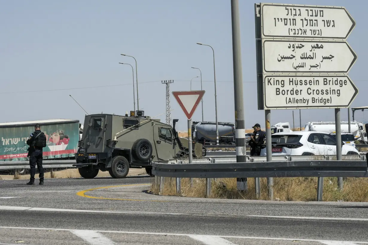 Shooting attack at the West Bank-Jordan border crossing kills 3 Israelis