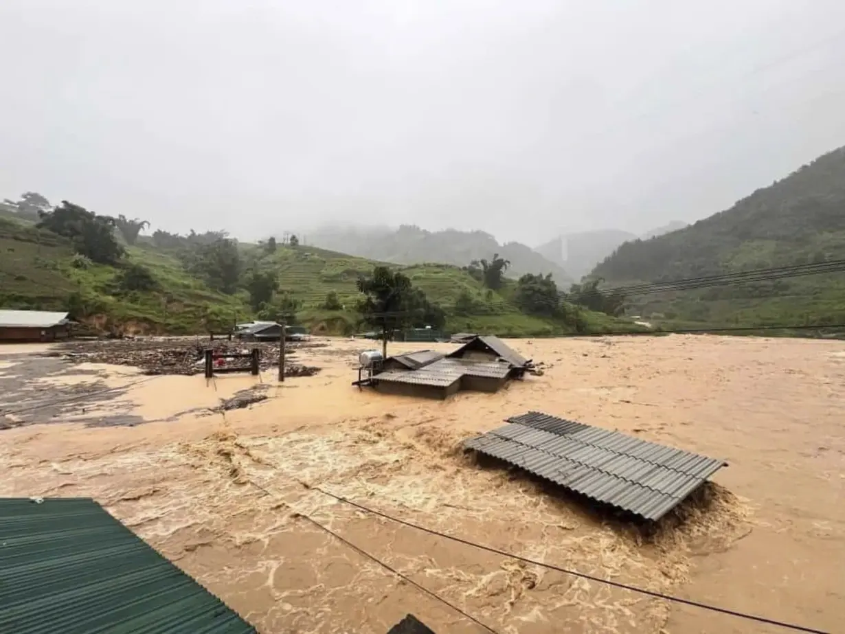 Typhoon Yagi kills 14 in Vietnam as officials warn of heavy rain that can cause flooding