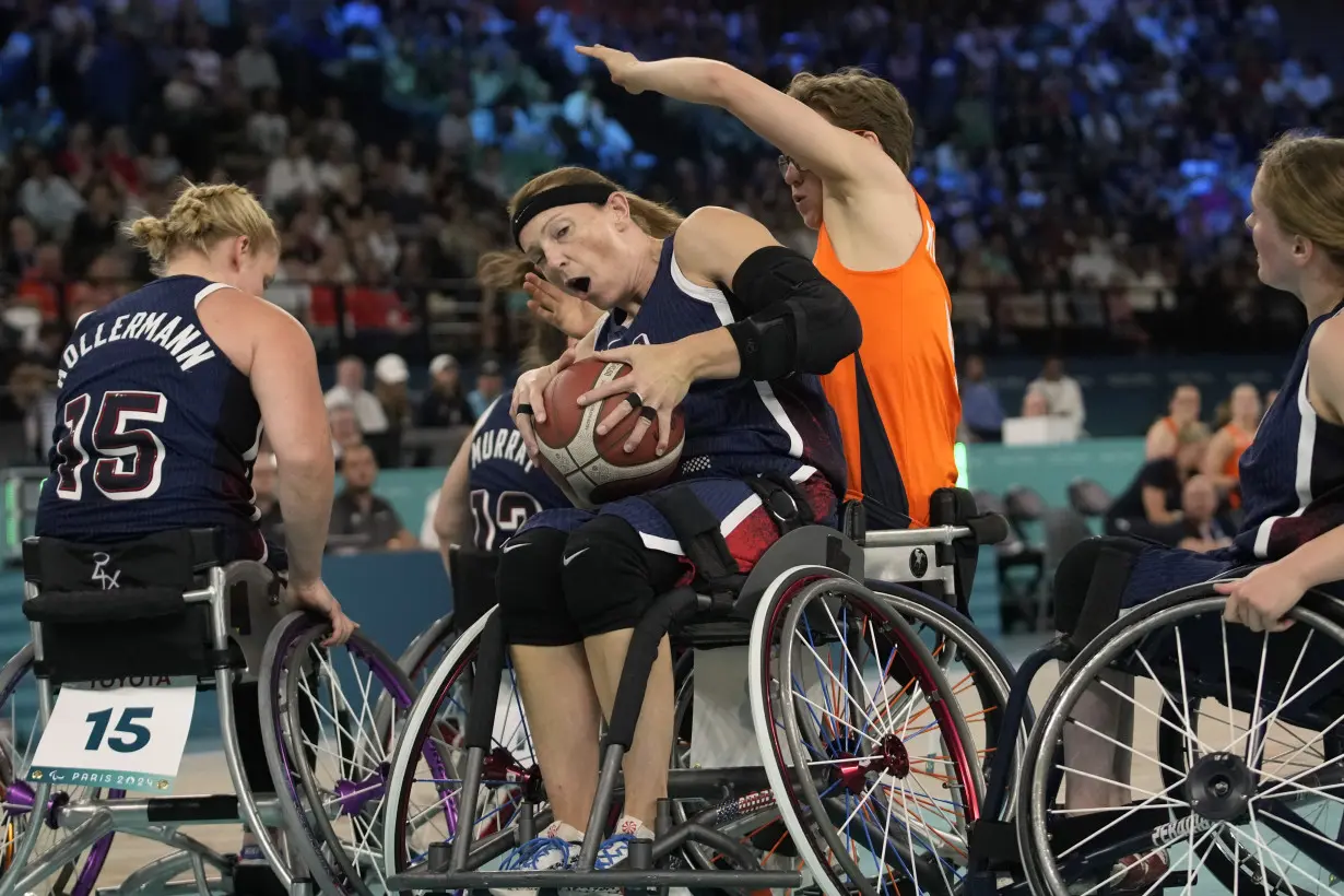 Paralympic Games end with a Parisian electro-dance party after 2 world records on final day