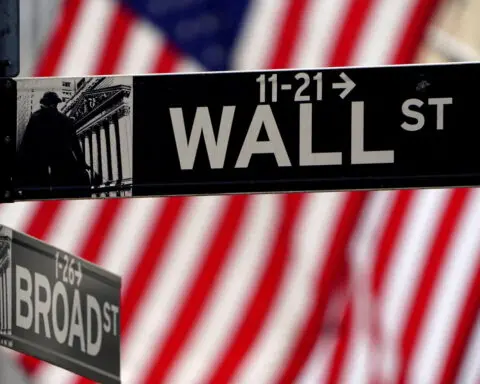 Wall Street indexes bounce back as investors await inflation data, Fed rate cuts