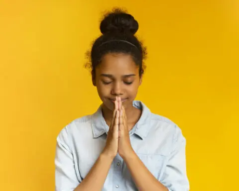 Can schools stop students from praying?