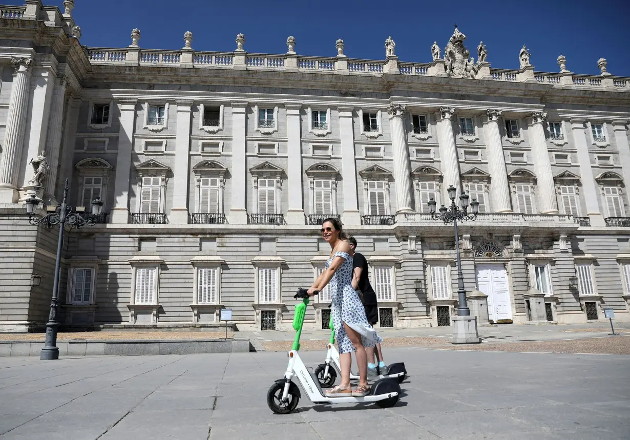 Madrid bans rental e-scooters, saying operators didn't meet requirements