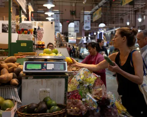 US small business sentiment ebbs in August amid rising uncertainty