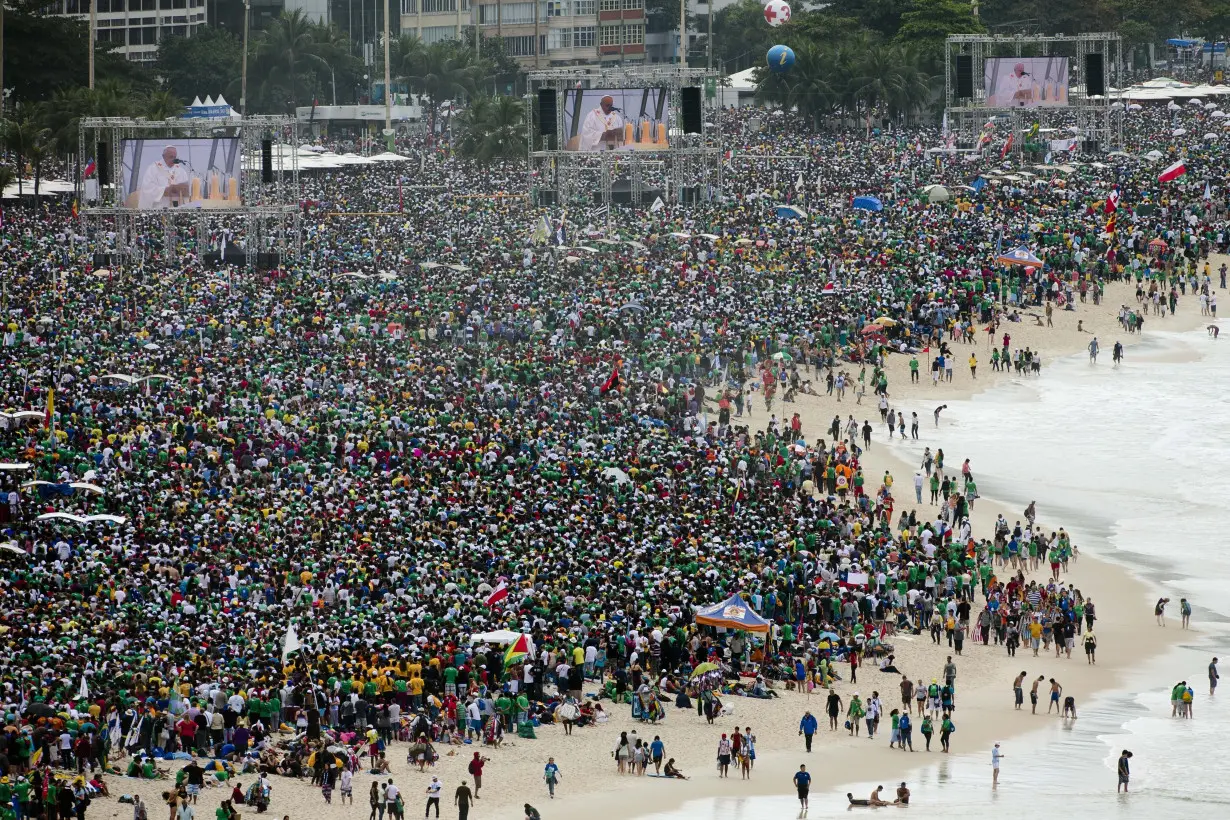 Asia Pope Crowd Sizes