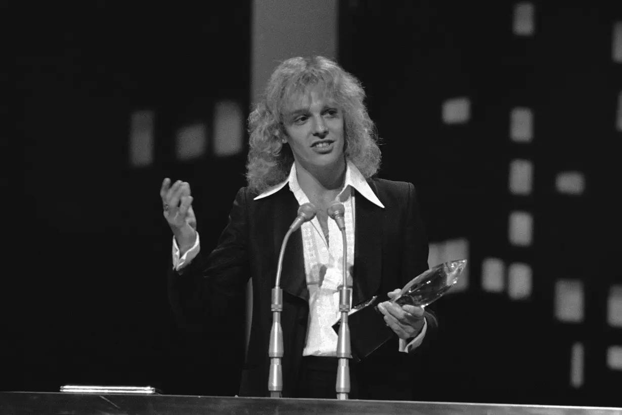 Peter Frampton finally finds Rock & Roll Hall of Fame doors open to him