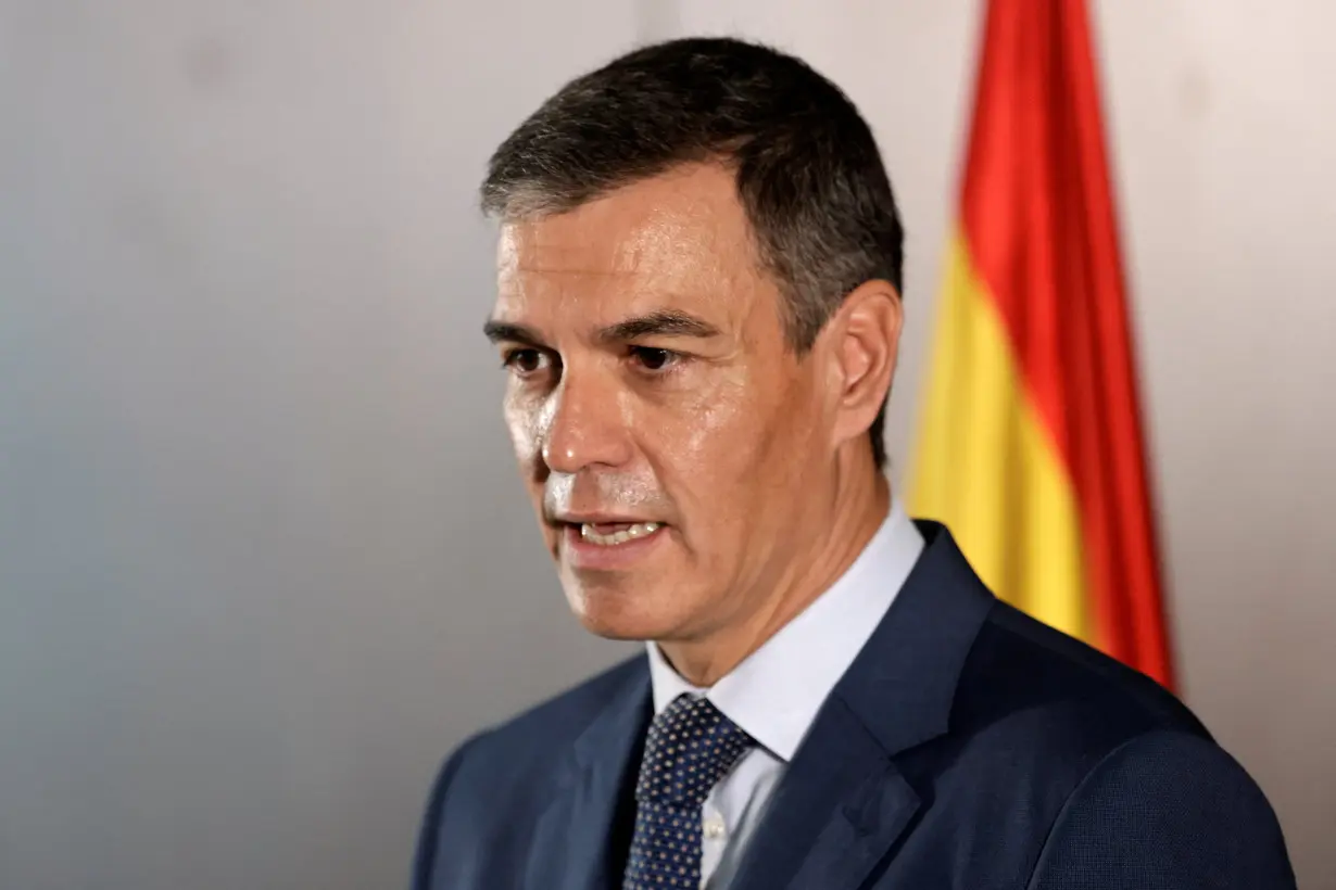 Spanish Prime Minister Pedro Sanchez visits China