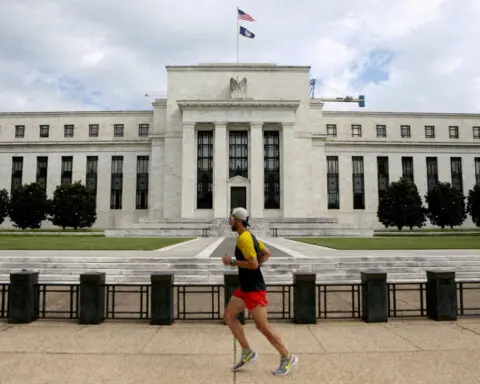 'Blunt' interest rates pose questions about Fed easing :Mike Dolan