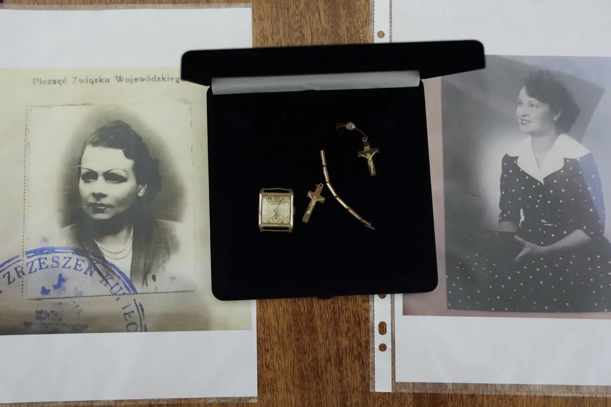 Jewelry seized from Polish inmates of Nazi German concentration camps is returned to families