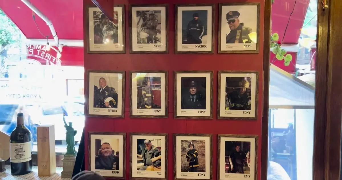 NYC pizzerias swap celebrity photos for 9/11 first responders: 