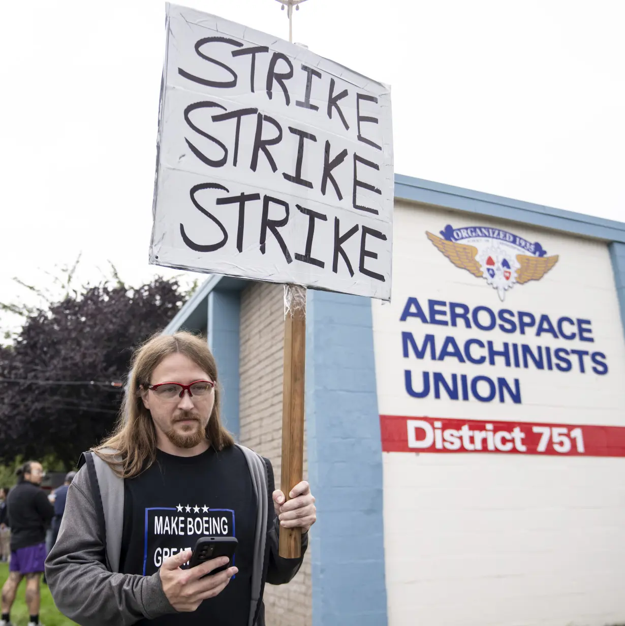 Boeing-Labor Contract