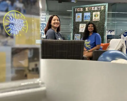 UMKC program helps first-gen students transition into college