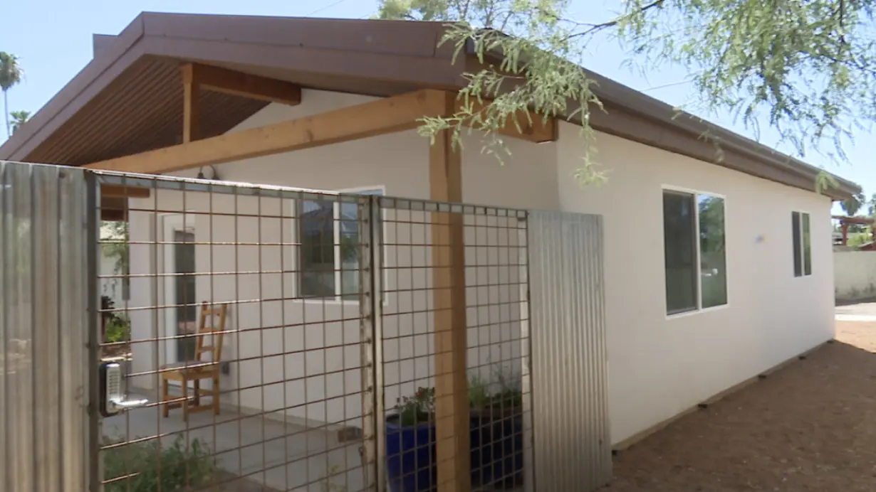 Choosing casitas: Neighbors turn to casitas to save money and make money