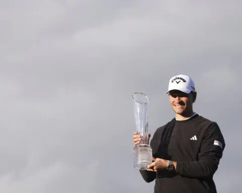 Hojgaard birdies last 3 holes to win the Irish Open and hand McIlroy more heartache