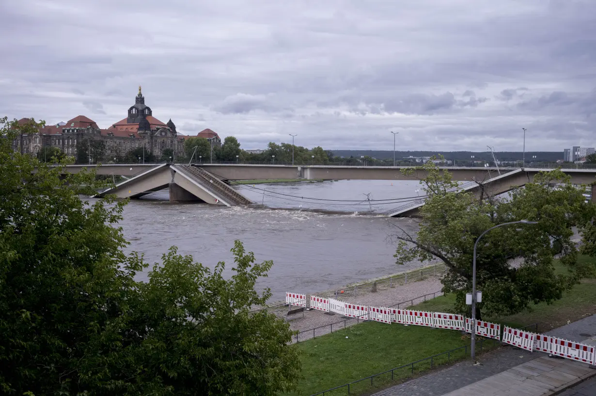 Germany Bridge Collapse Floods