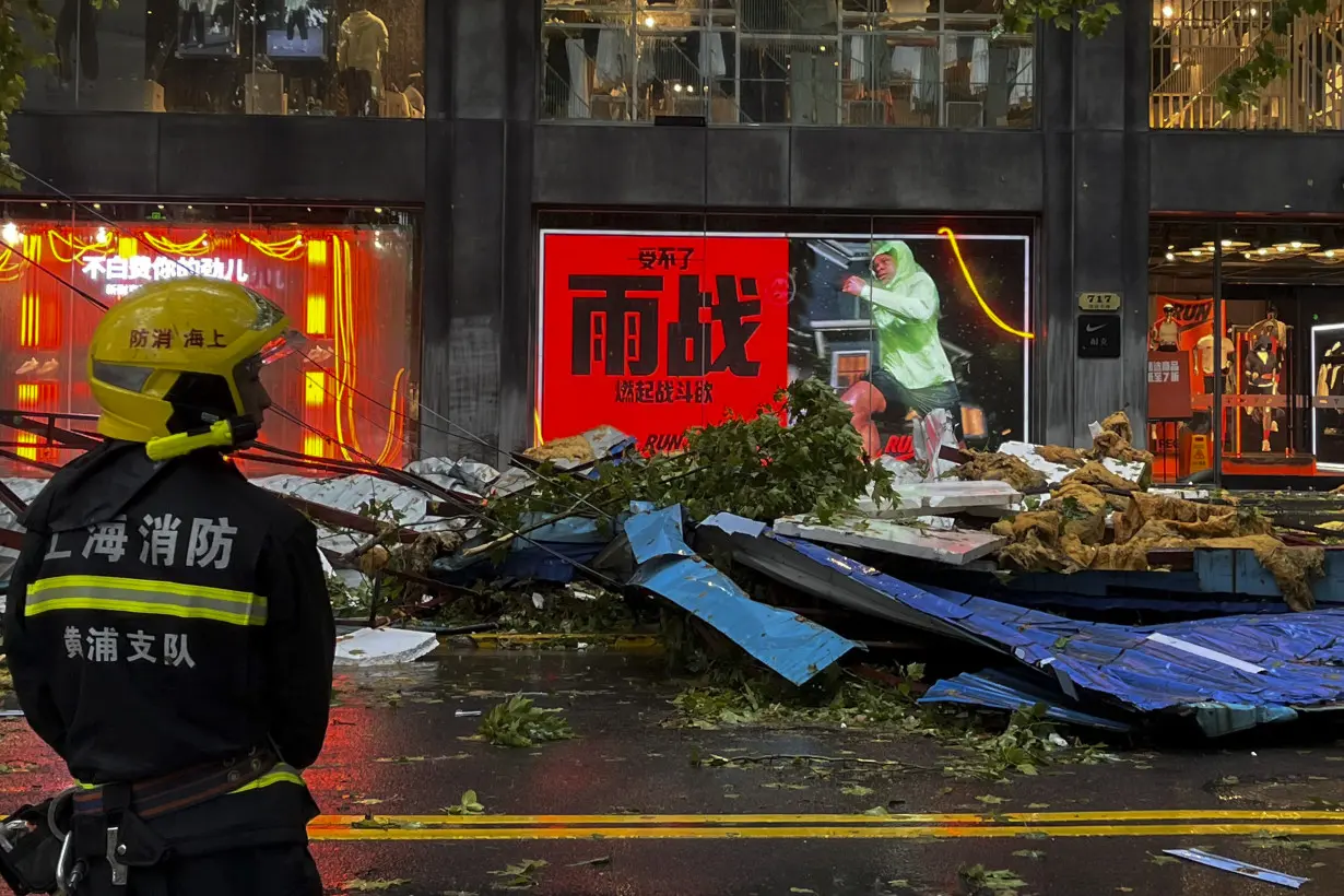 Strongest typhoon since 1949 hits Shanghai and knocks out power to some homes