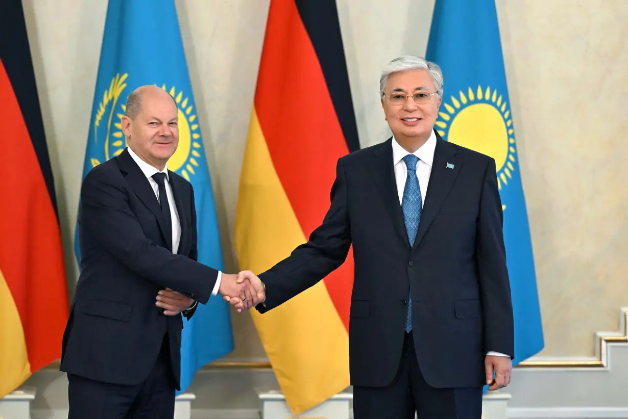 Kazakh President Kassym-Jomart Tokayev and German Chancellor Olaf Scholz meet in Astana