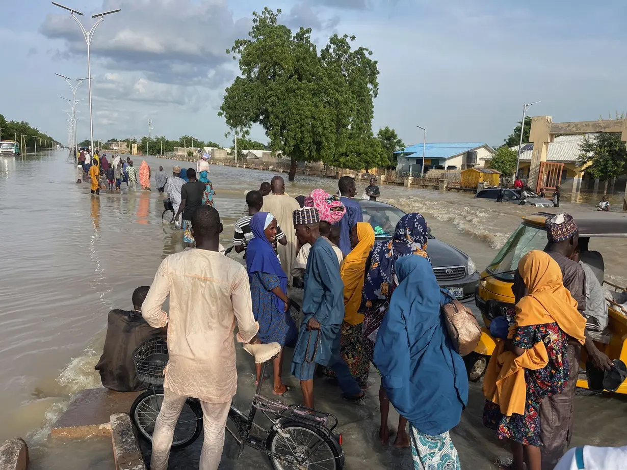 More than 200 inmates escape as Nigerian prison wall collapses in floods