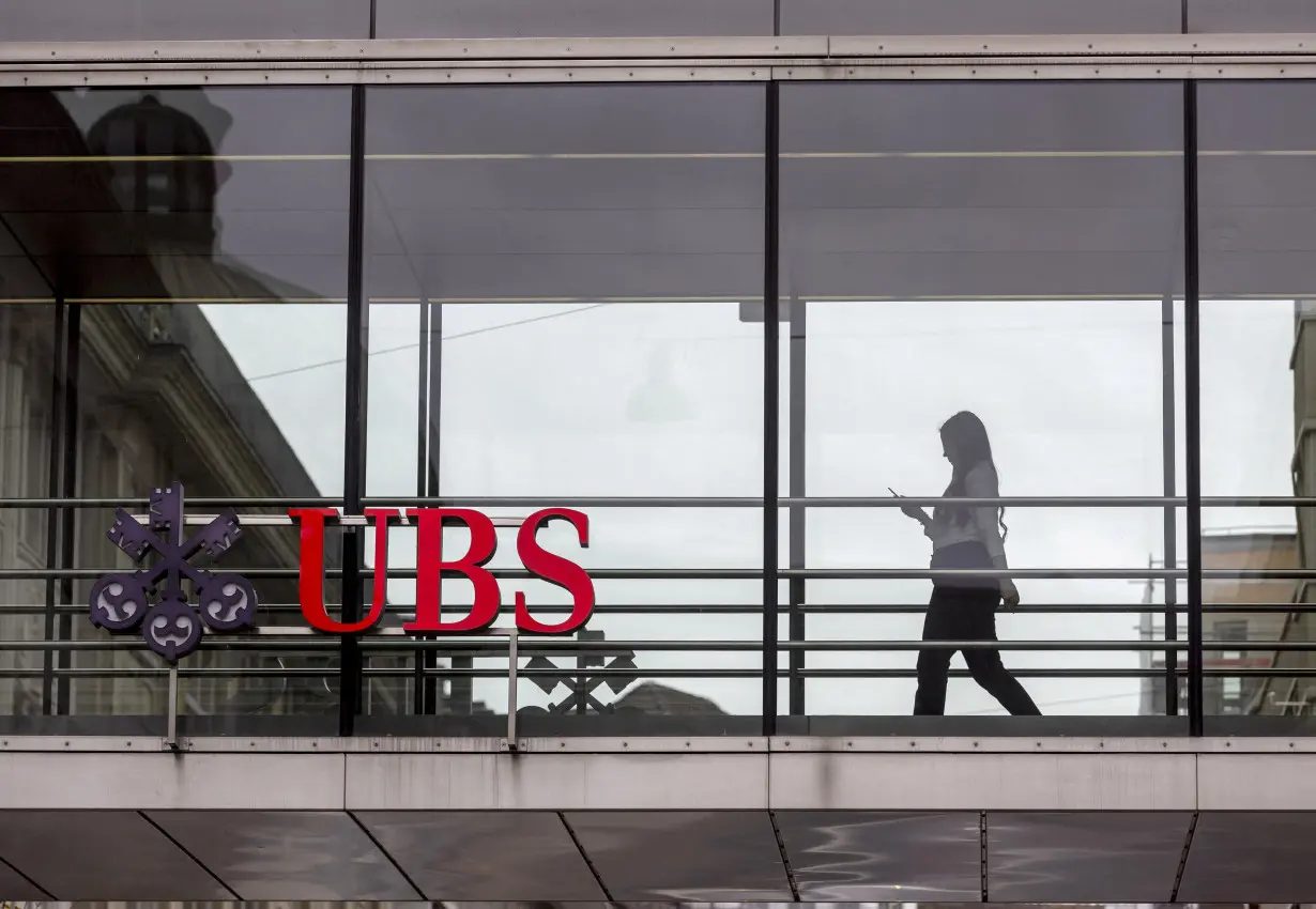 FILE PHOTO: A logo of Swiss bank UBS is seen in Zurich