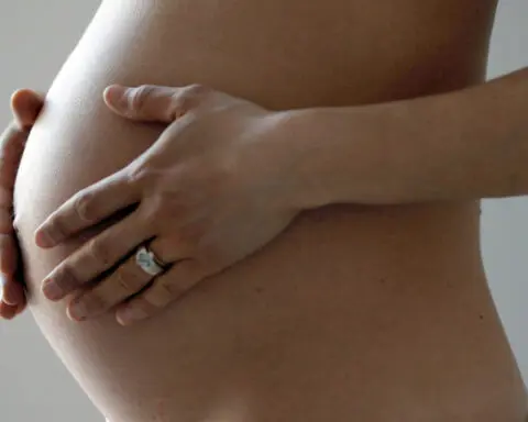 Study shows how a woman's brain reorganizes during pregnancy