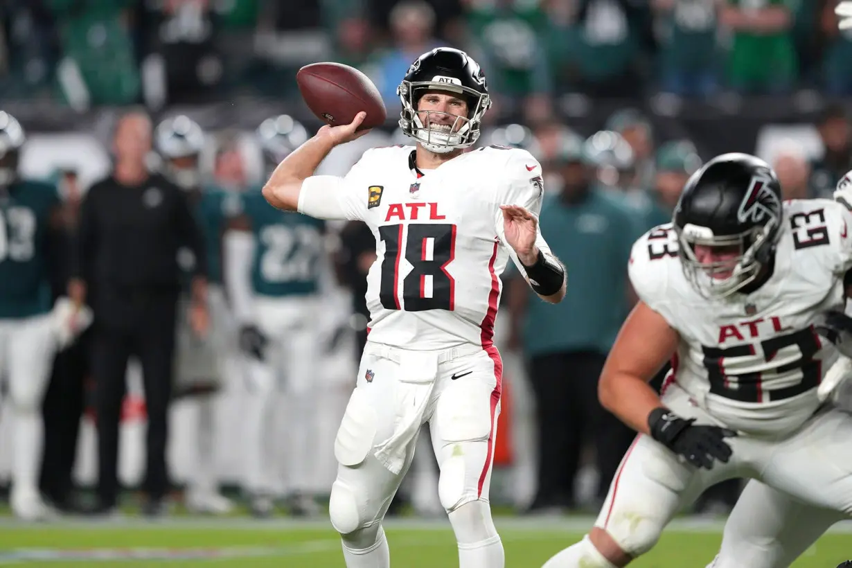 Kirk Cousins leads late game-winning drive as Atlanta Falcons beat Philadelphia Eagles on Monday Night Football