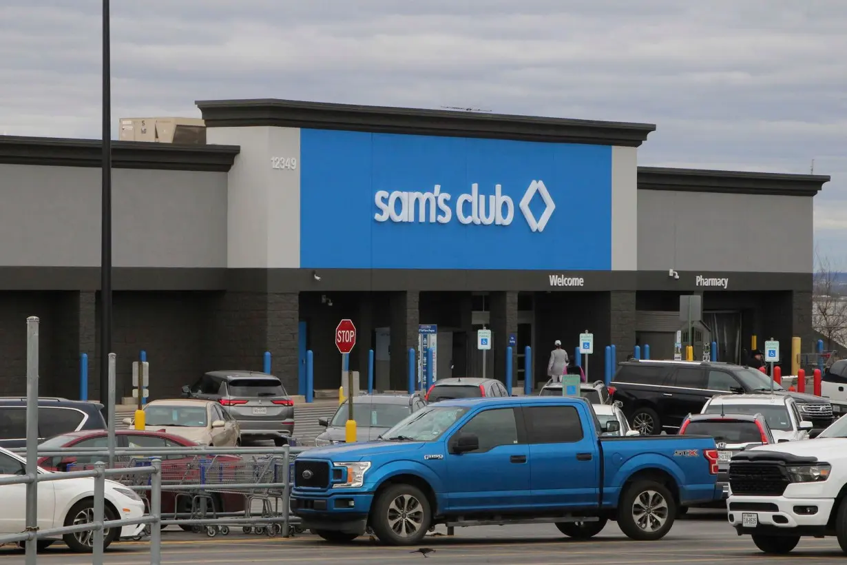 Sam's Club will raise pay to catch up with Costco